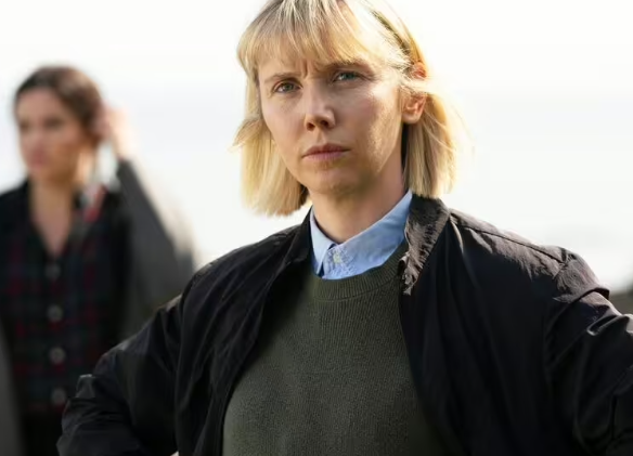 Outlander's beloved star returns to hit role