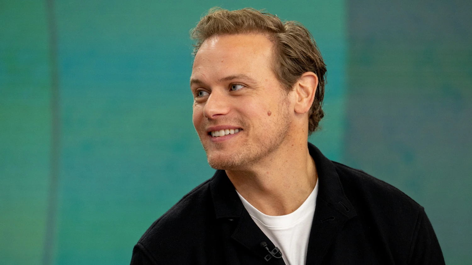 Outlander star Sam Heughan 'rescued' after being left with £21 while travelling